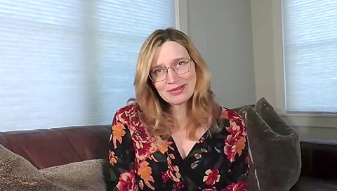 Bettie Bondage Gullible Stepmoms Guest Of Honor Is A Bully